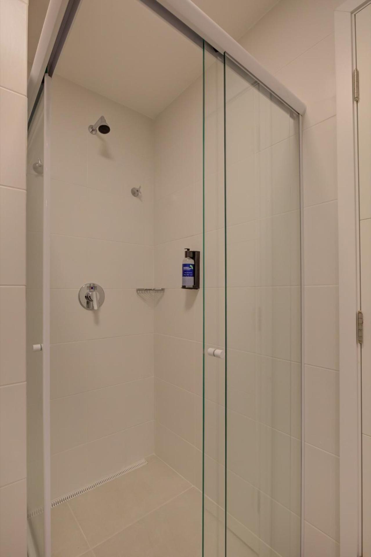 Standard Queen Room,1718555733:JPEG